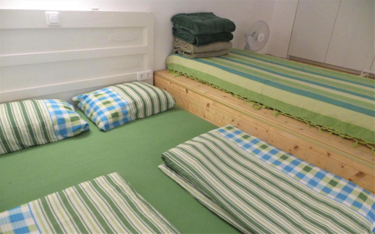 Green Pearl Apartment At St Stephen' S Basilica 부다페스트 외부 사진