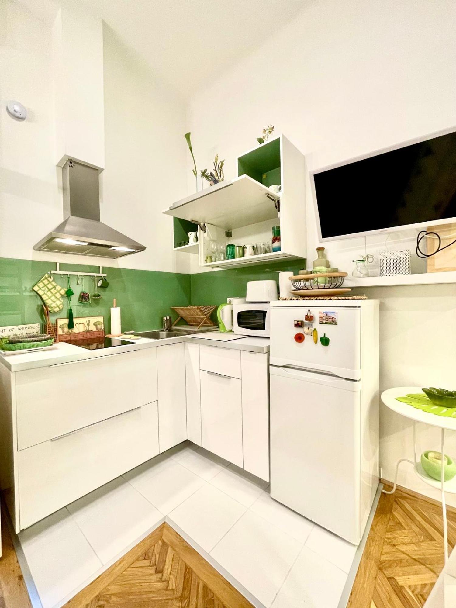 Green Pearl Apartment At St Stephen' S Basilica 부다페스트 외부 사진