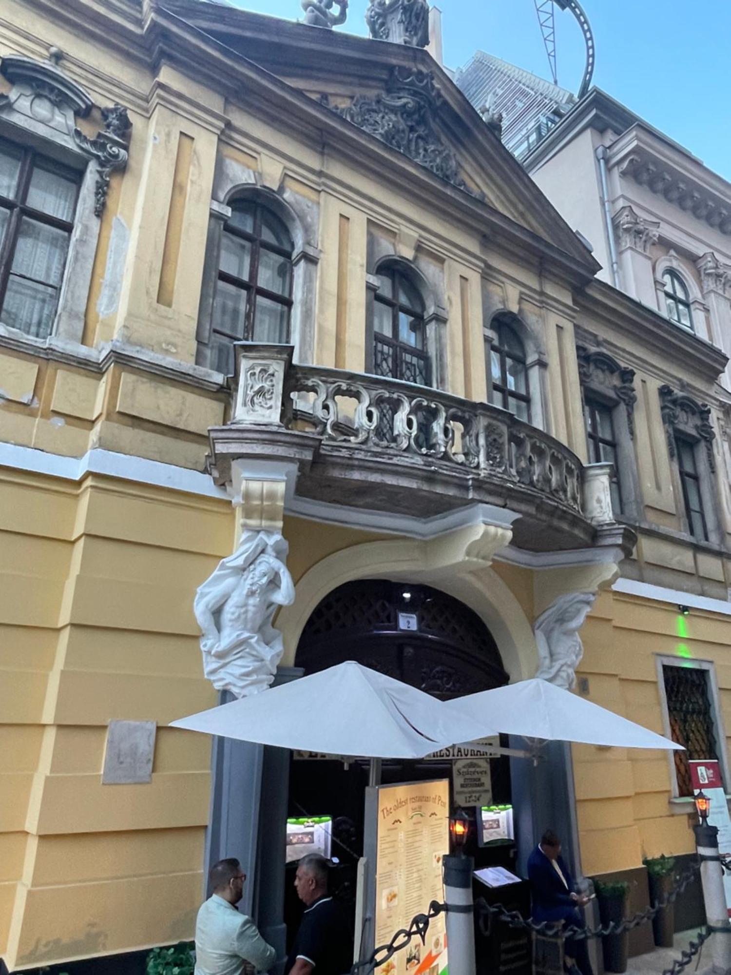 Green Pearl Apartment At St Stephen' S Basilica 부다페스트 외부 사진